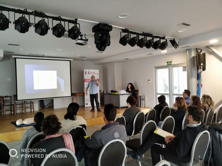 Με επιτυχία το σεμινάριο Πρώτων Βοηθειών που οργάνωσε το Κέντρο Κοινότητας Δ. Πλατανιά σε συνεργασία με το ΕΚΑΒ Χανίων, στο Πολύκεντρο της Τ.Κ. Βουκολιών